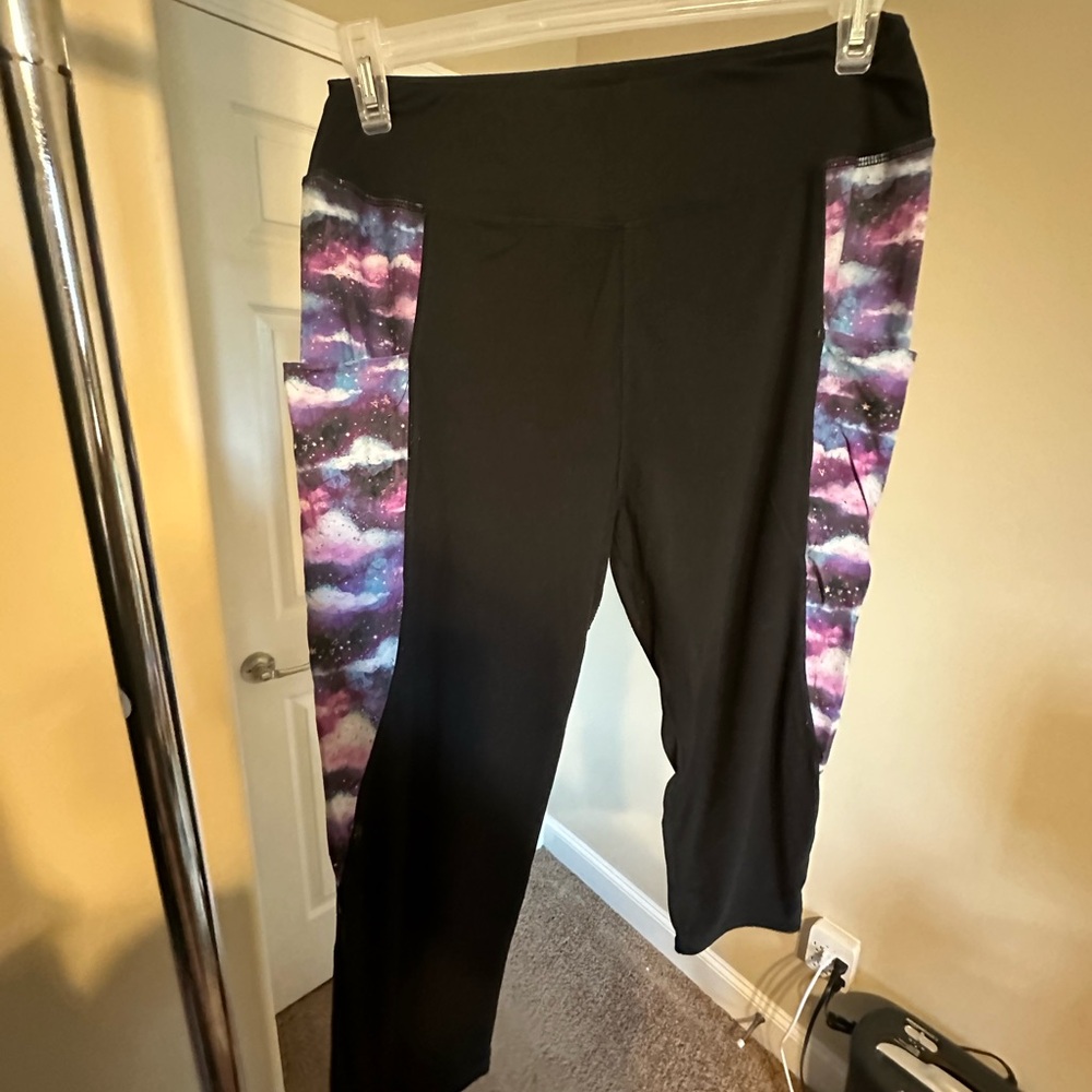 Gently Worn Active Leggings TC